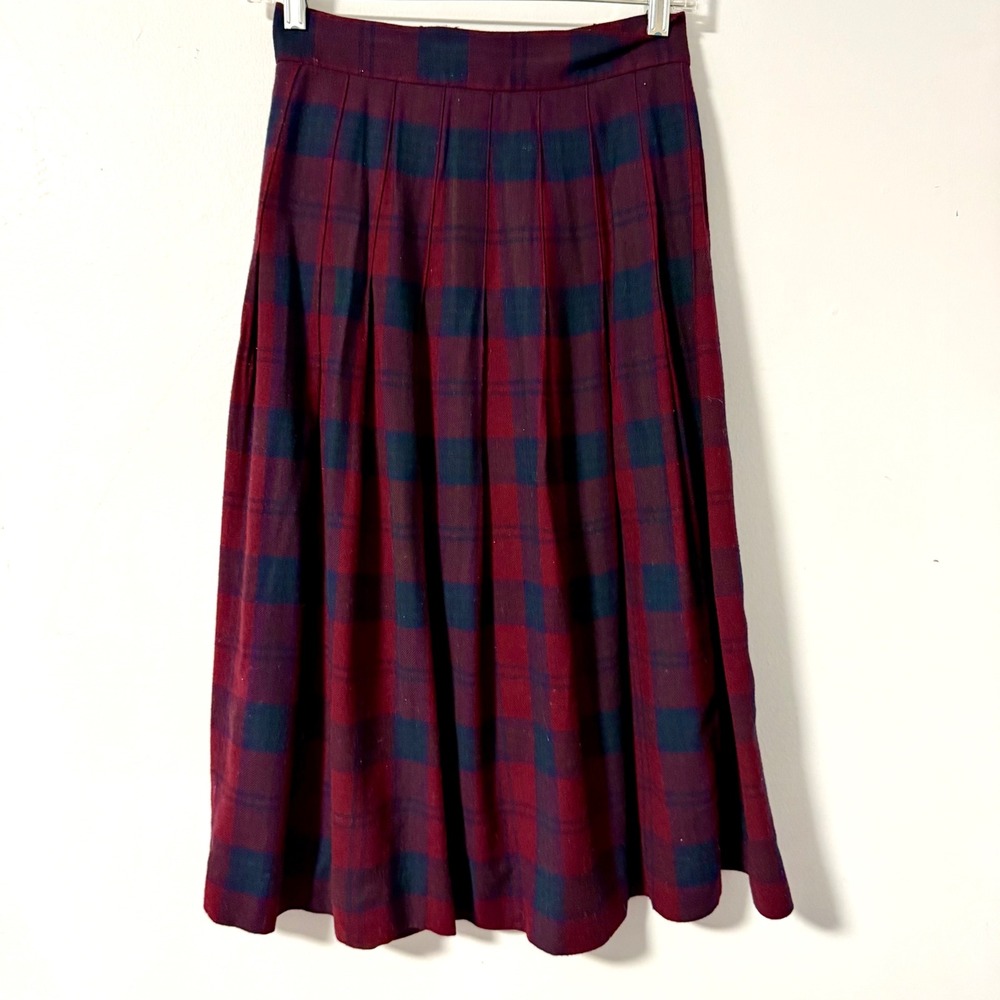 LL Bean Women Pleated Plaid Midi Skirt Burgundy Navy‎ 8P Made in USA Wool Blend